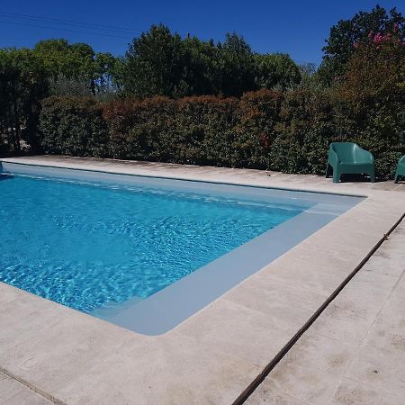 Appartement 2 Pers Avec Acces Piscine Saint-Remy-de-Provence Bagian luar foto