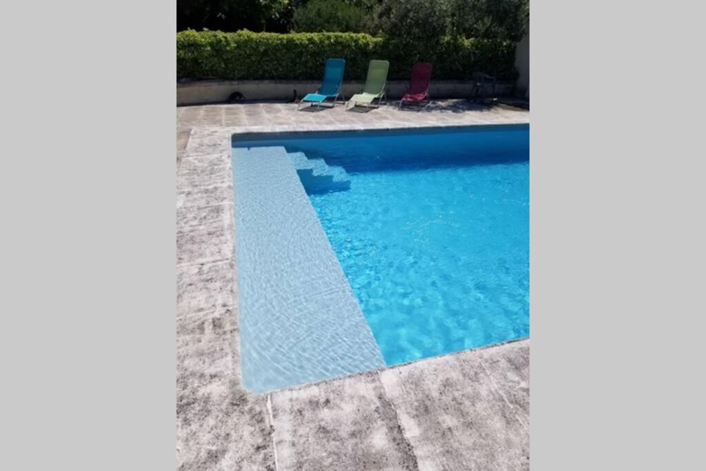 Appartement 2 Pers Avec Acces Piscine Saint-Remy-de-Provence Bagian luar foto