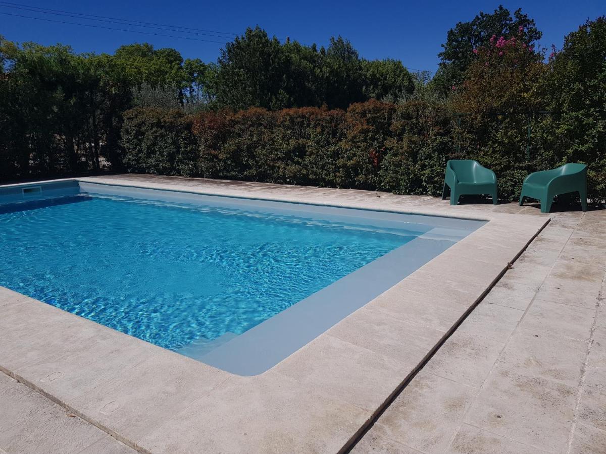 Appartement 2 Pers Avec Acces Piscine Saint-Remy-de-Provence Bagian luar foto
